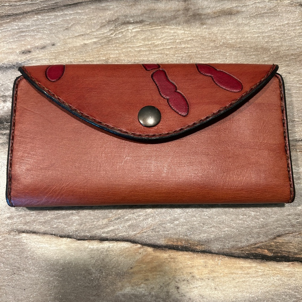 MMIW Genuine Leather Wallet - Picture 3 of 8